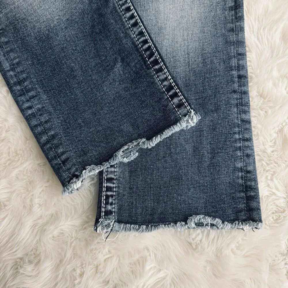 Vigoss Capri Jeans 8 (30x21) Blue Embellished Sequin Denim Stretch Womens Casual